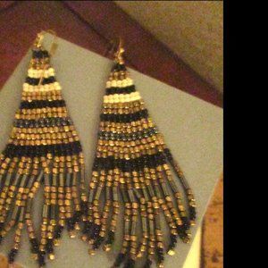 Earrings Beaded gold/white/blue